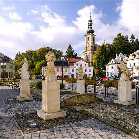 Apartman - Dum Ceskeho Svycarska Krásná Lípa エクステリア 写真